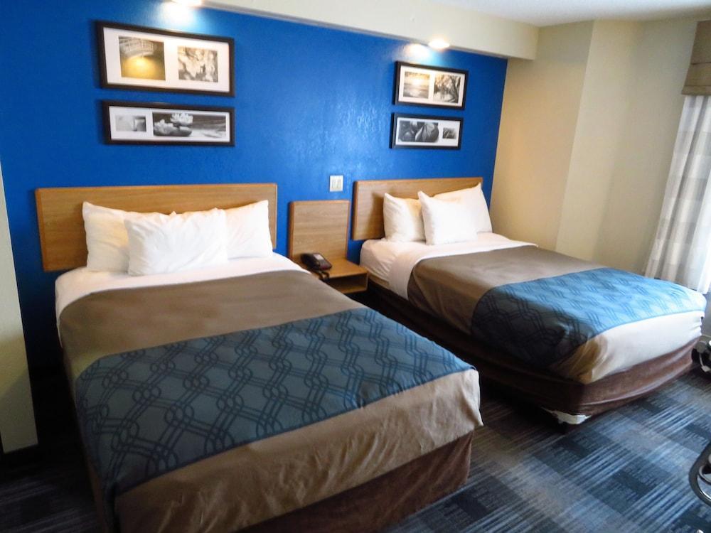 Rodeway Inn Austell Kültér fotó
