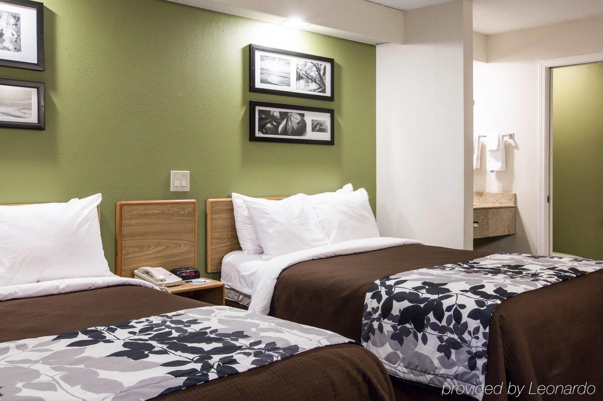 Rodeway Inn Austell Kültér fotó